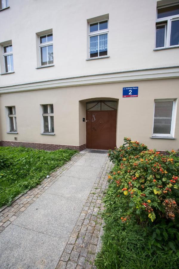 Obok Poczty Blisko Rynku Apartment Walbrzych Exterior photo